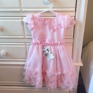 New w tags girl dress